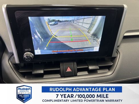 Used 2024 Toyota RAV4 LE FWD image 27
