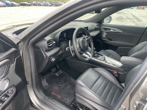 Used 2024 Dodge Hornet R/T Plus w/ Tech Pack Plus w/o Parking image 13