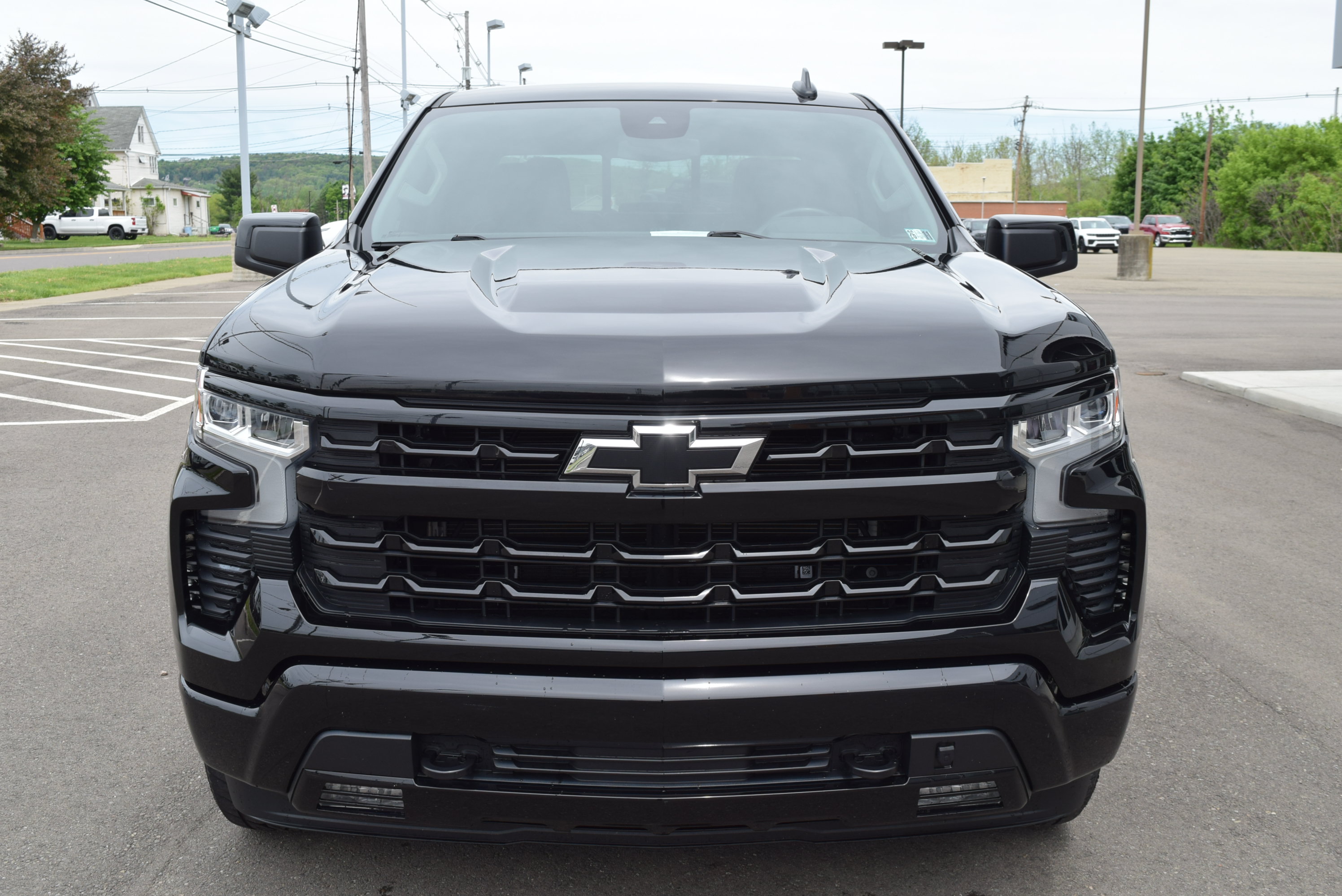 Used 2024 Chevrolet Silverado 1500 RST w/ Convenience Package II AWD/4WD image 3