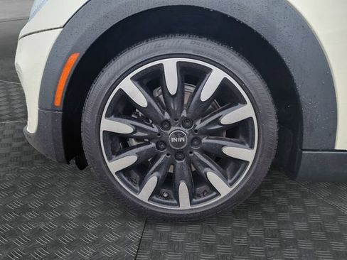 Used 2020 MINI Cooper 4-Door Hardtop FWD image 13