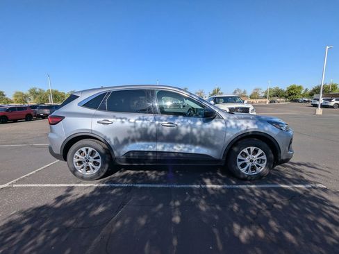 Used 2024 Ford Escape Active FWD image 5