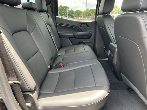 Used 2025 Chevrolet Colorado Trail Boss AWD/4WD image 16