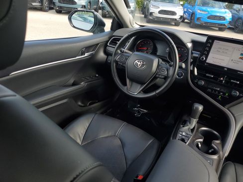 Used 2023 Toyota Camry XSE image 19