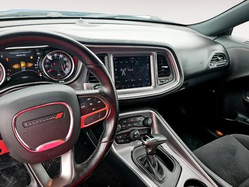 Used 2021 Dodge Challenger GT w/ Plus Package image 7