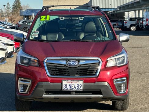 Used 2021 Subaru Forester Touring w/ Popular Package #2 image 9