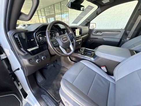 Certified 2023 GMC Sierra 1500 SLT w/ SLT Premium Package AWD/4WD image 10