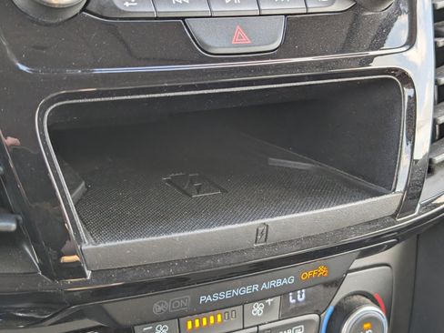 Used 2023 Ford Transit Connect Titanium image 20