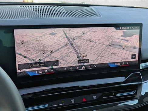 Certified 2025 BMW 530i image 14