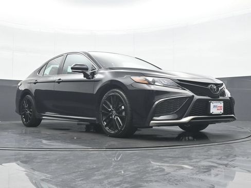 Used 2024 Toyota Camry XSE w/ Cold Weather Package FWD image 33