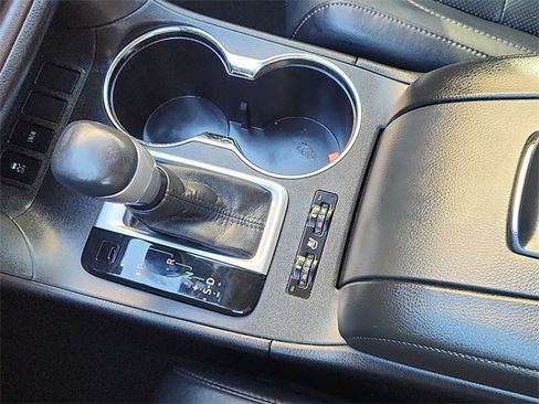 Used 2016 Toyota Highlander Limited image 15