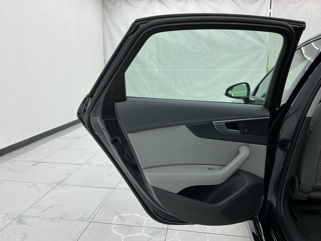Used 2018 Audi A4 2.0T Premium AWD/4WD image 24