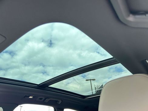 New 2026 Volvo XC60 B5 Plus w/ Protection Package Premier image 11