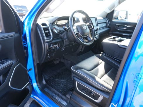 Used 2022 RAM 1500 Laramie AWD/4WD image 13