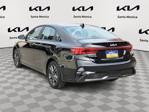 Used 2024 Kia Forte LXS image 7