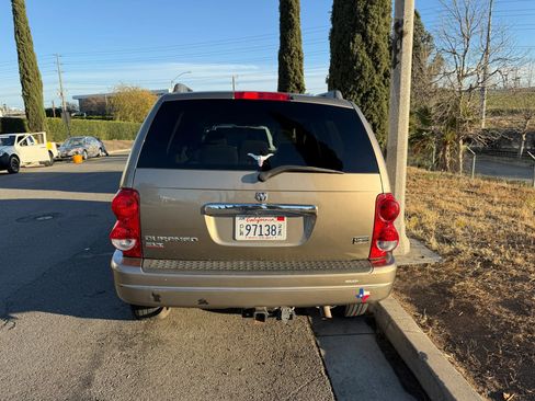 Used 2005 Dodge Durango SLT w/ Interior Convenience Group image 4