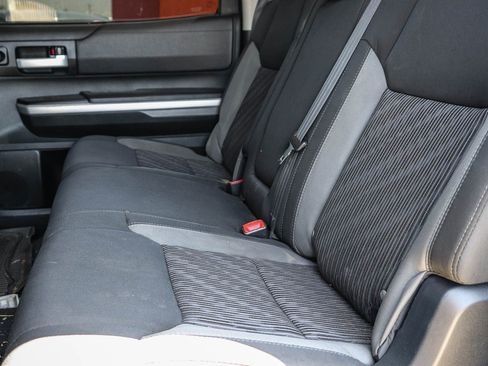 Used 2017 Toyota Tundra SR5 RWD image 18