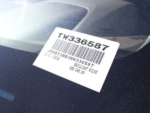 Used 2022 Nissan Rogue SV w/ SV Premium Package AWD/4WD image 38