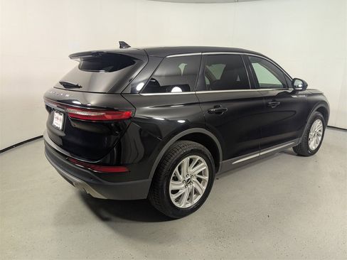 Used 2023 Lincoln Corsair Standard image 7