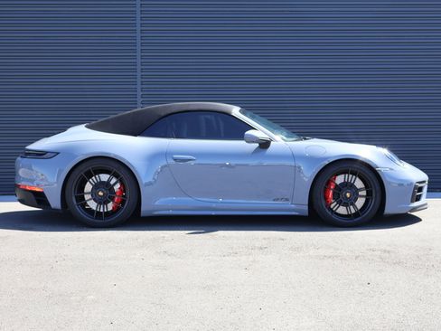 Used 2023 Porsche 911 Carrera GTS RWD image 8