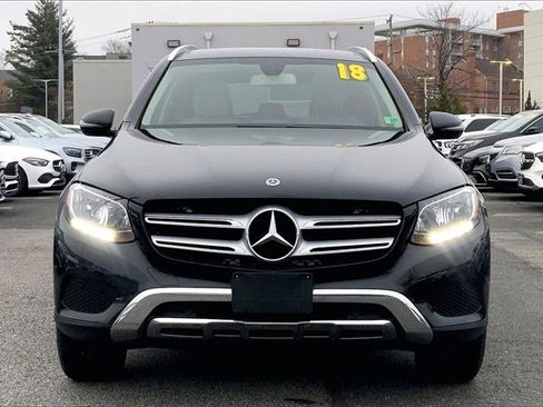 Used 2018 Mercedes-Benz GLC 300 4MATIC image 2