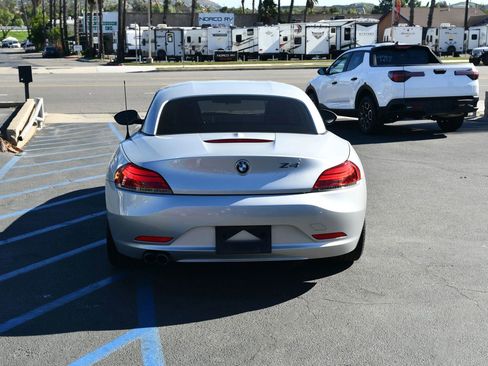 Used 2011 BMW Z4 sDrive30i w/ Premium Pkg image 6