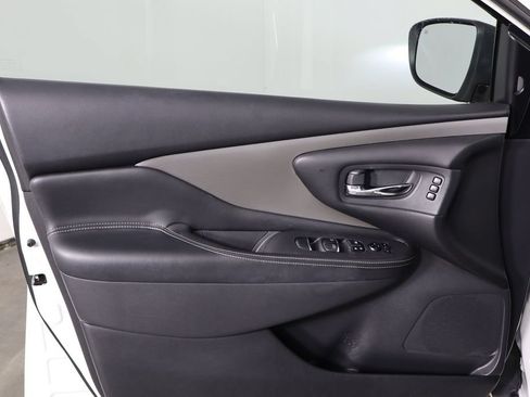 Used 2021 Nissan Murano SL w/ SL Moonroof Package FWD image 19