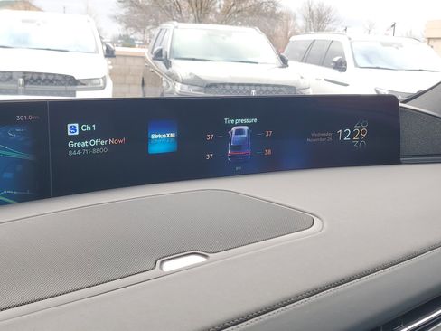 New 2025 Lincoln Navigator L Reserve w/ Jet Appearance Package image 22