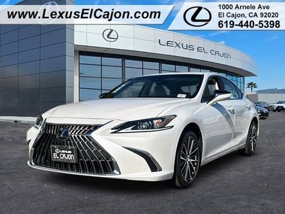 New 2025 Lexus ES 350 w/ Premium Package