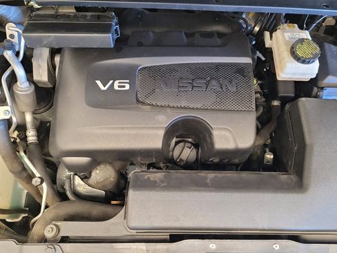 Used 2017 Nissan Pathfinder S image 30