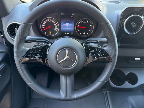 New 2026 Mercedes-Benz Sprinter 2500 image 12