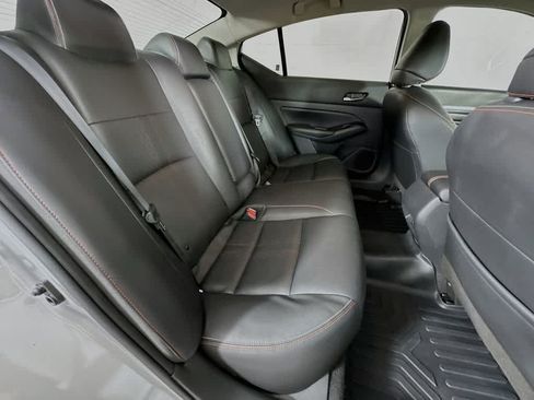 Used 2023 Nissan Altima 2.5 SR w/ SR Premium Package FWD image 33
