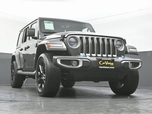 Used 2022 Jeep Wrangler Unlimited Sahara w/ Cold Weather Group image 52