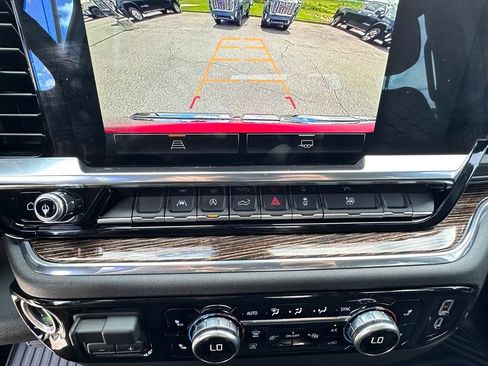 Certified 2024 GMC Sierra 1500 Elevation AWD/4WD image 32