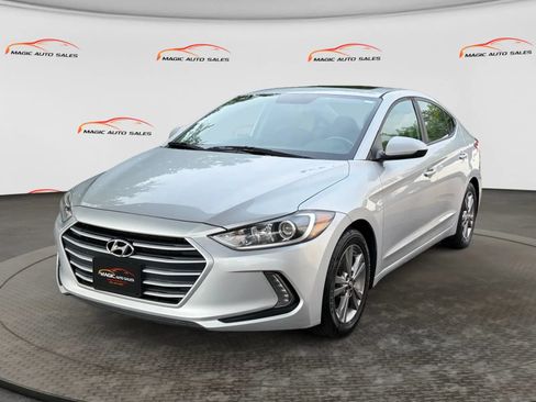 Used 2018 Hyundai Elantra Value Edition FWD image 1