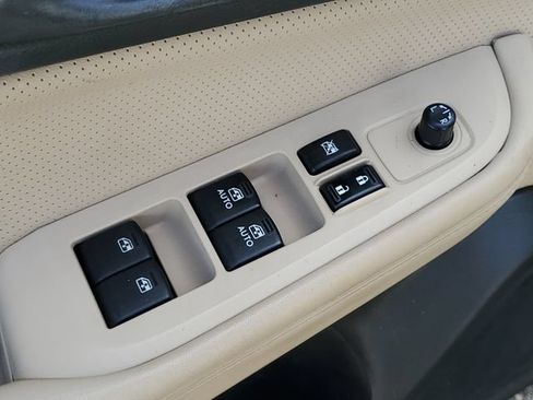Used 2016 Subaru Outback 2.5i Limited AWD/4WD image 17