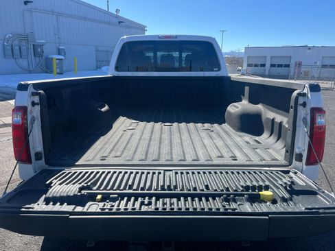 Used 2016 Ford F350 Lariat w/ Lariat Ultimate Package image 29