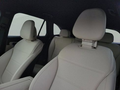 Certified 2026 Mercedes-Benz GLC 300 image 21