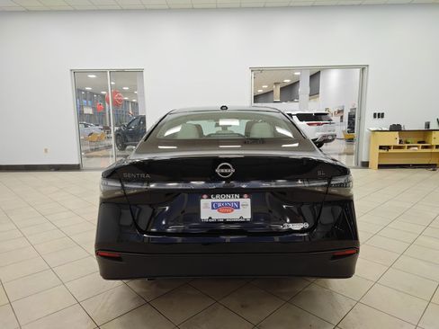 New 2026 Nissan Sentra SL w/ Floor Mat Package FWD image 4