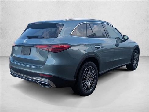 Used 2026 Mercedes-Benz GLC 300 image 5