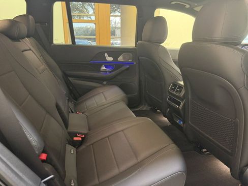 Certified 2025 Mercedes-Benz GLS 450 4MATIC image 16