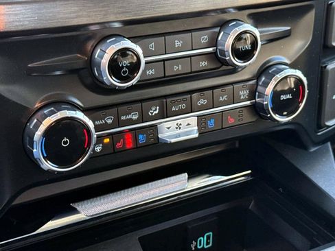 Used 2023 Ford F250 Lariat w/ Lariat Ultimate Package image 28