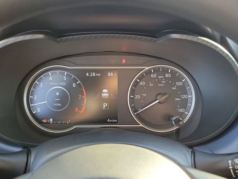 New 2025 Nissan Versa SV w/ Trunk Package image 10