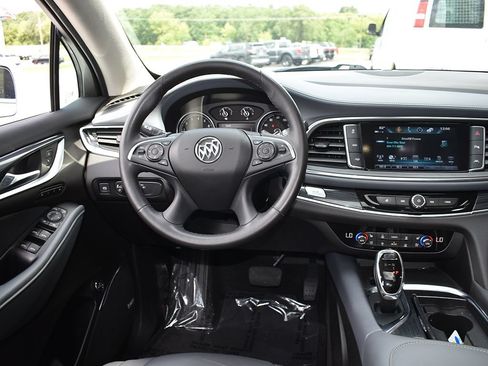Used 2018 Buick Enclave Premium w/ Trailering Package AWD/4WD image 17