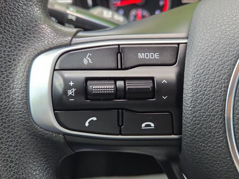 Used 2021 Kia K5 LXS image 30