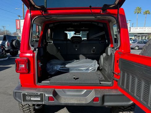 New 2025 Jeep Wrangler Sahara w/ Technology Group image 13