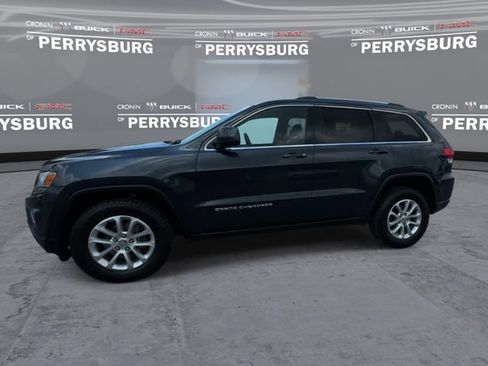 Used 2016 Jeep Grand Cherokee Laredo w/ Quick Order Package 23E AWD/4WD image 4