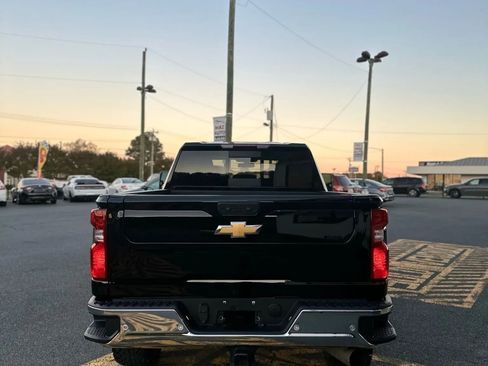 Used 2023 Chevrolet Silverado 2500 LT w/ All Star Edition image 5