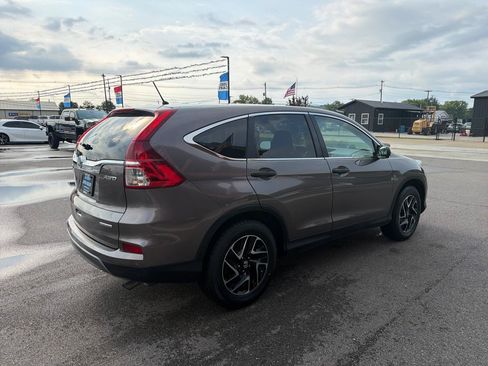 Used 2016 Honda CR-V SE image 4