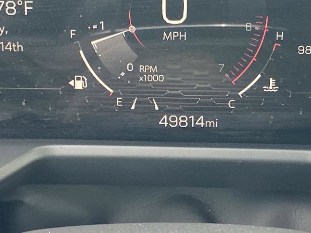 Used 2024 GMC Acadia Elevation FWD image 8
