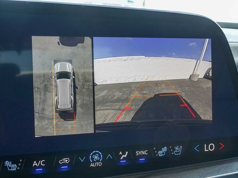 New 2026 Chevrolet Tahoe High Country w/ Sun And Tow Package AWD/4WD image 25
